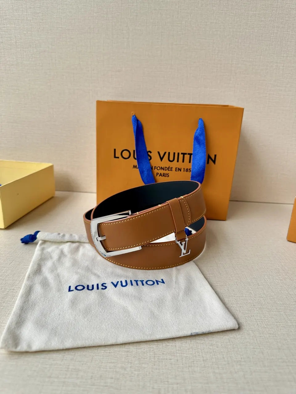 silver Louis Vuitton Tan Leather Belt - Hình 3