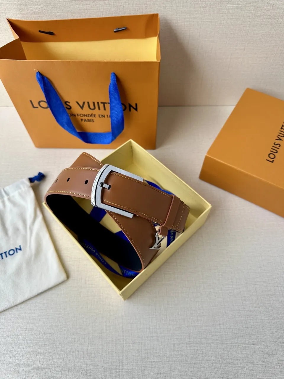 silver Louis Vuitton Tan Leather Belt - Hình 4