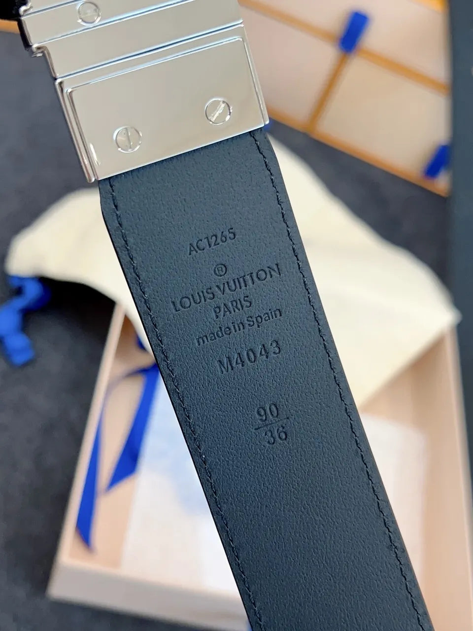 silver Louis Vuitton Embossed Black Leather Belt - Hình 5