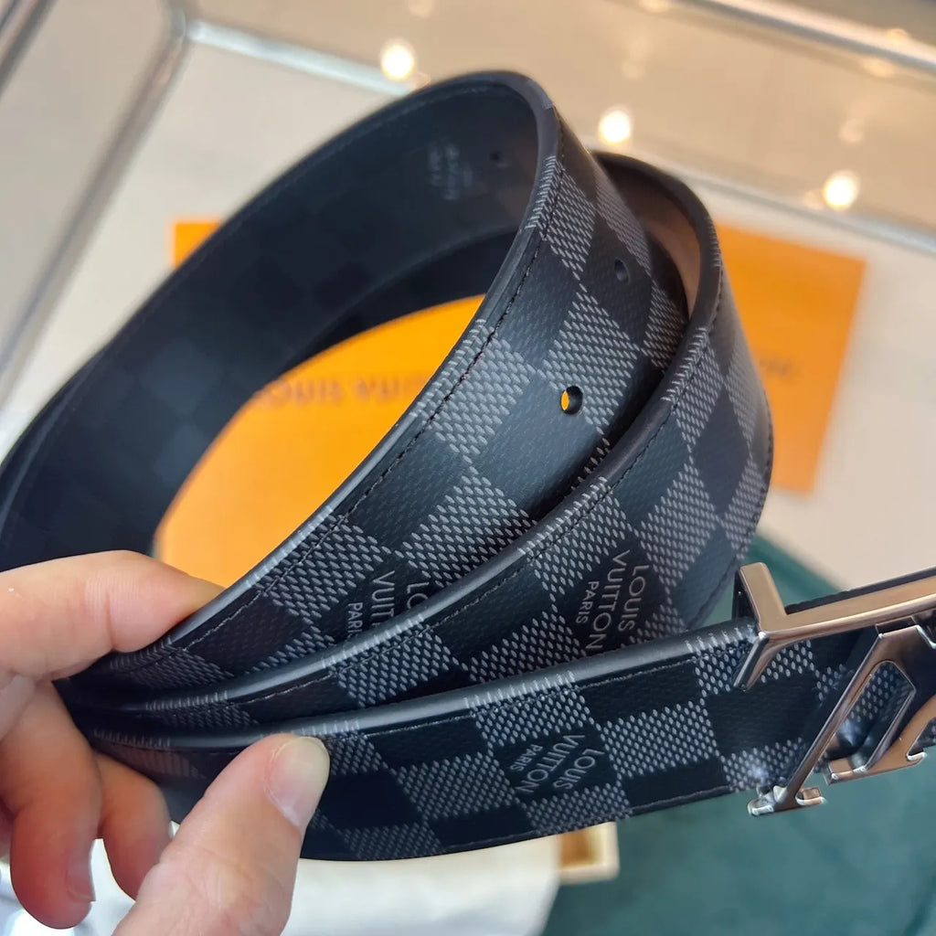 silver lv Louis Vuitton Damier Graphite Belt - Hình 4