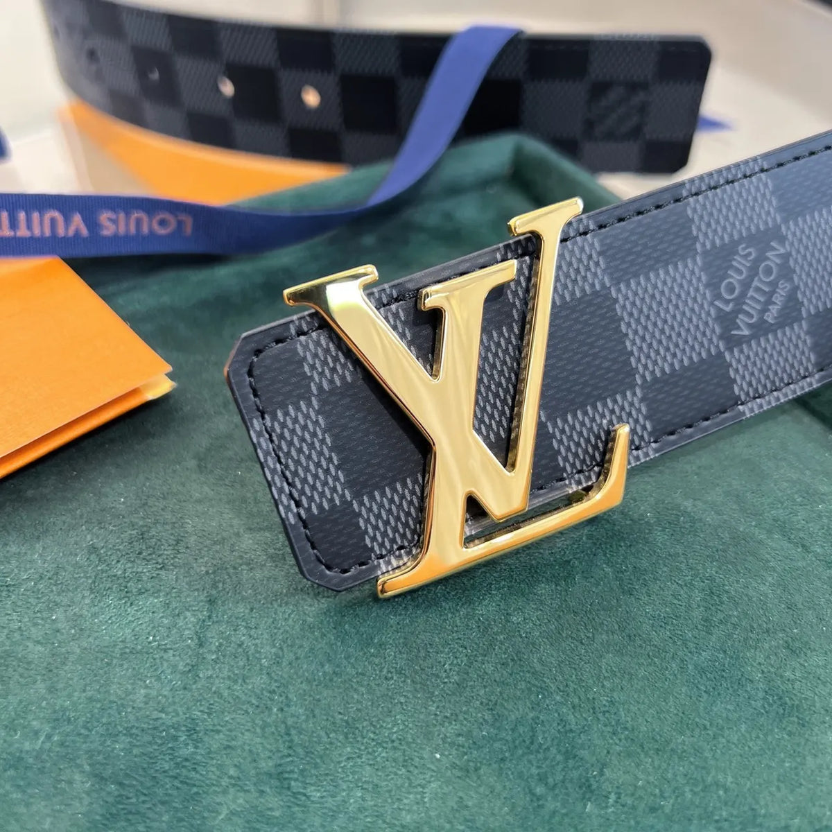 gold Louis Vuitton Damier Graphite Belt - Hình 7