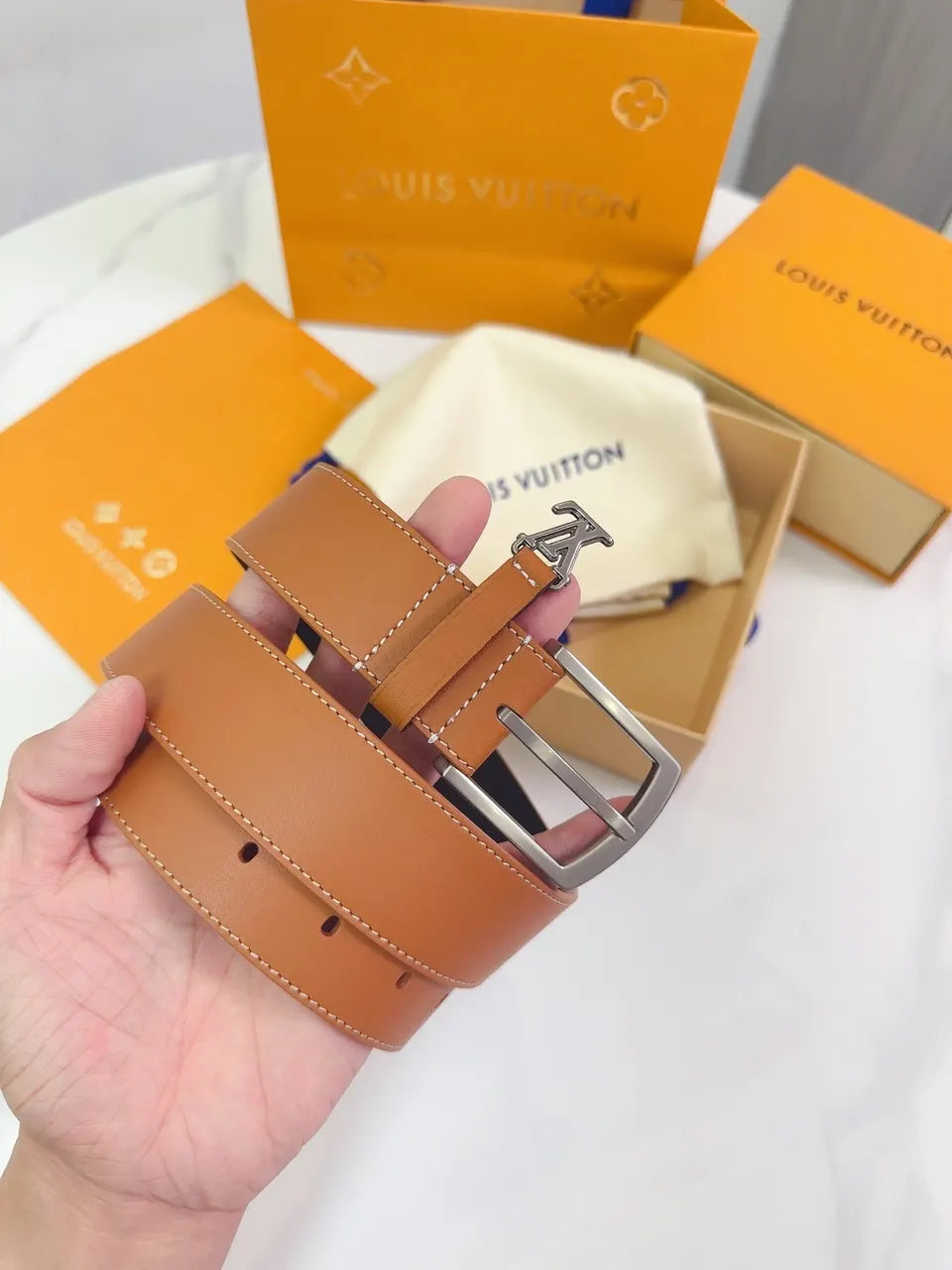 Louis Vuitton Caramel Leather Belt - Hình 4