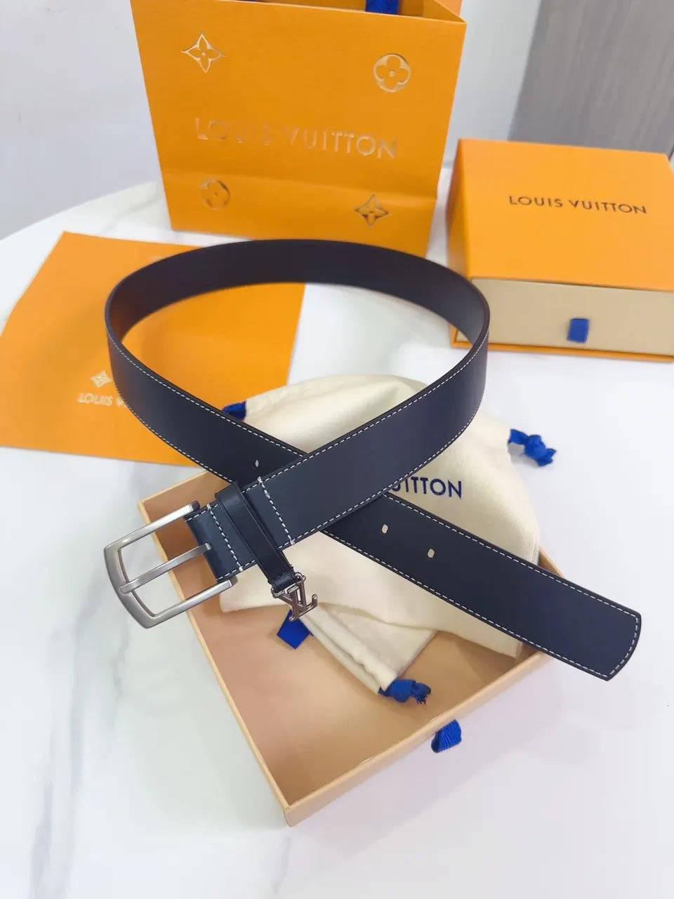 silver Louis Vuitton Navy Leather Belt - Hình 2