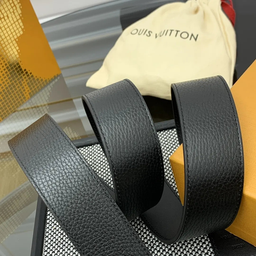 Louis Vuitton V Buckle Belt - Hình 4