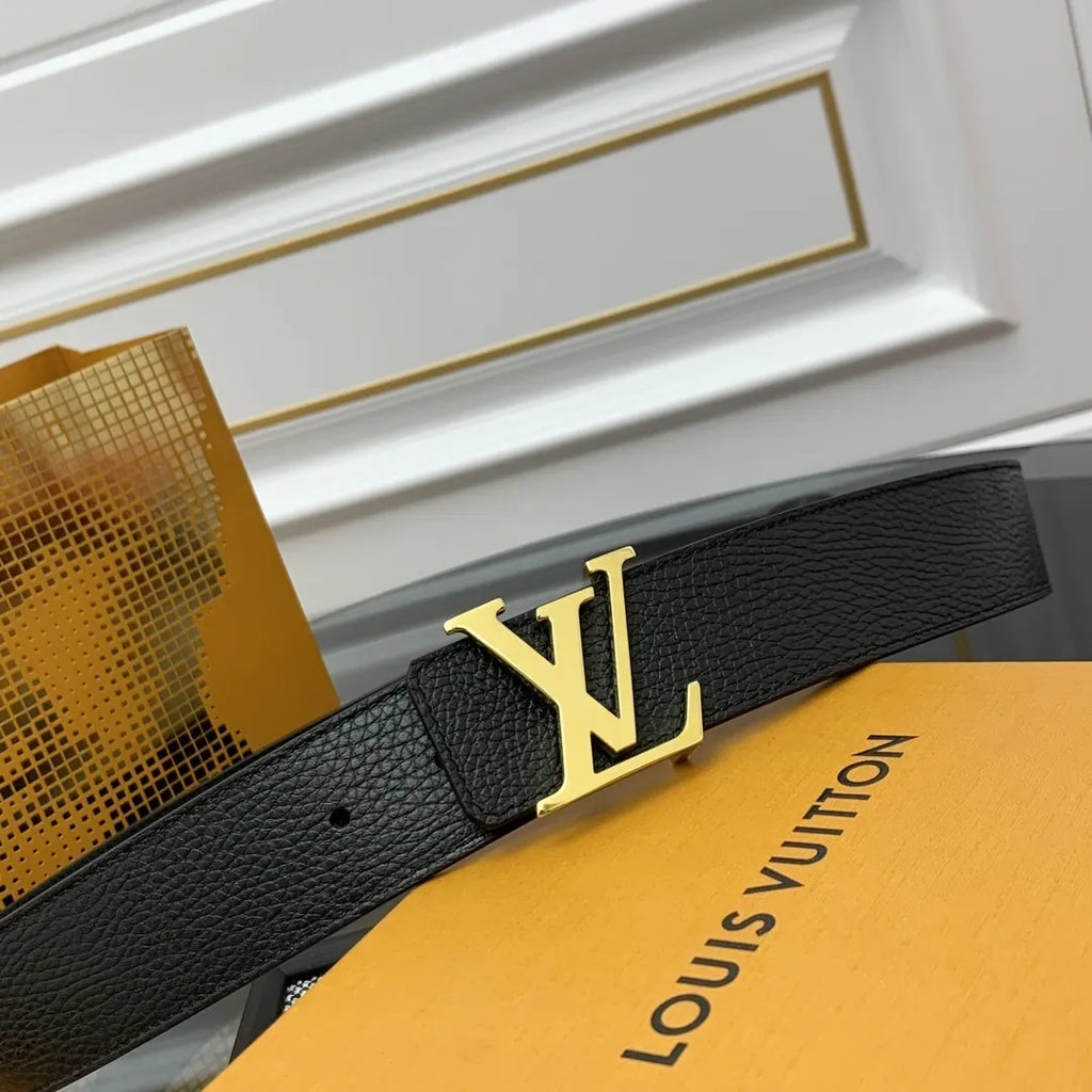 Louis Vuitton Grain Leather Belt