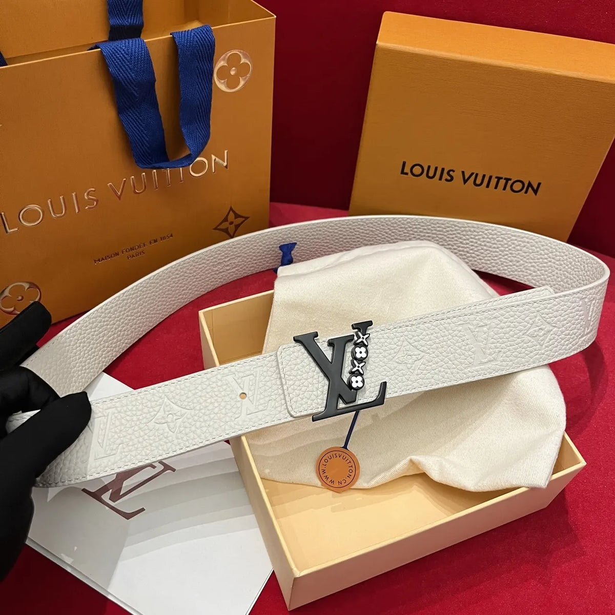 Louis Vuitton White Belt