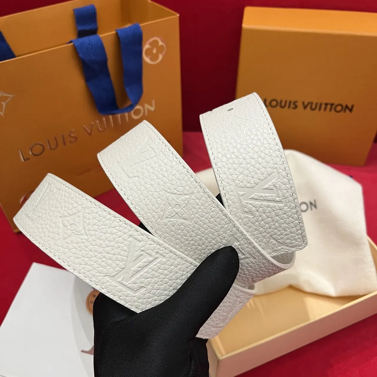 Louis Vuitton White Belt - Hình 3