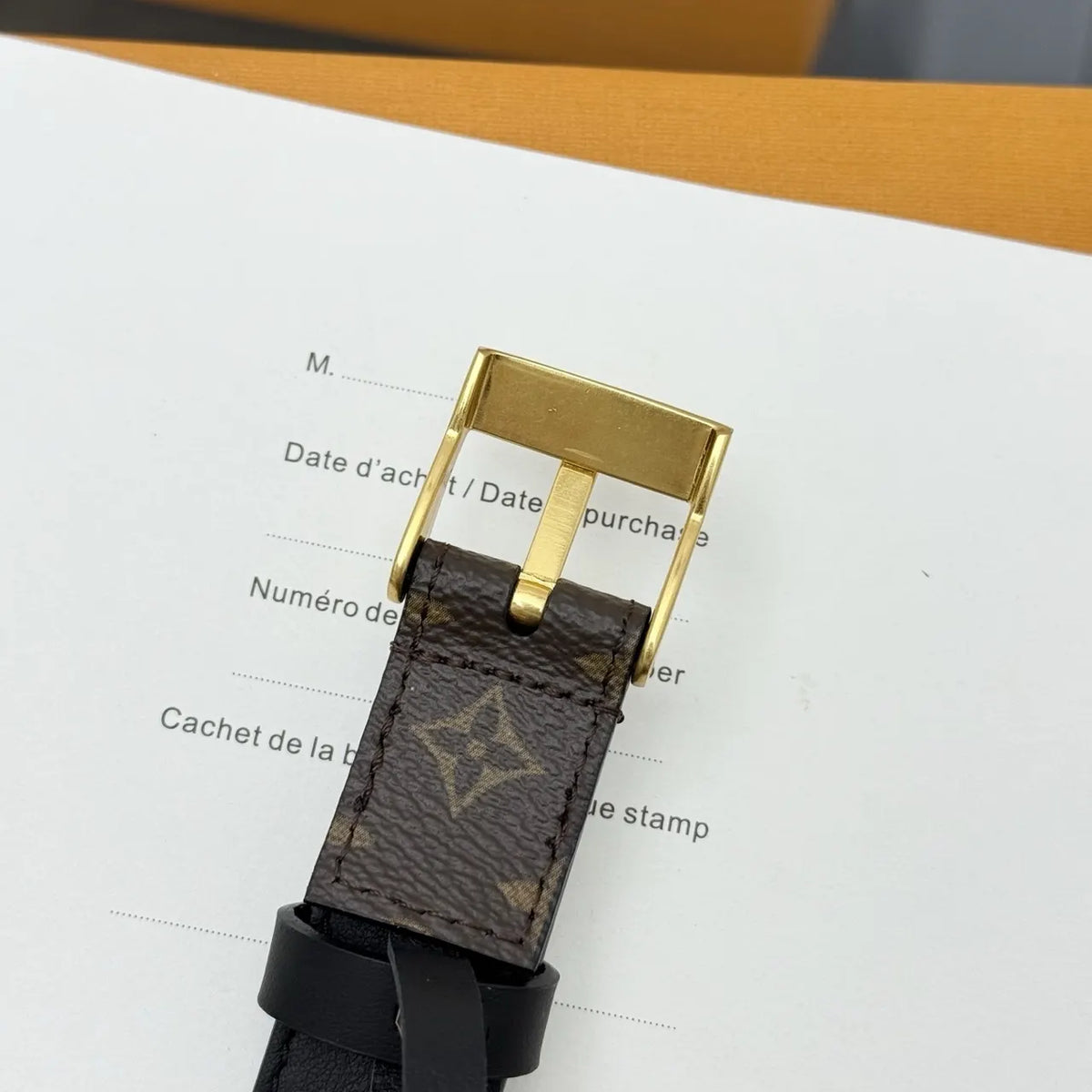 reversible Louis Vuitton Monogram Belt - Hình 8