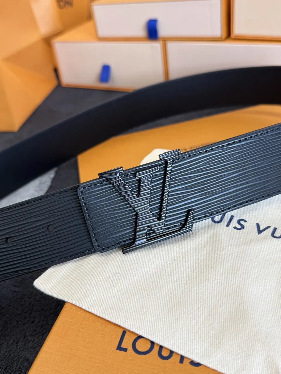 Louis Vuitton Black Epi Leather Belt - Hình 6
