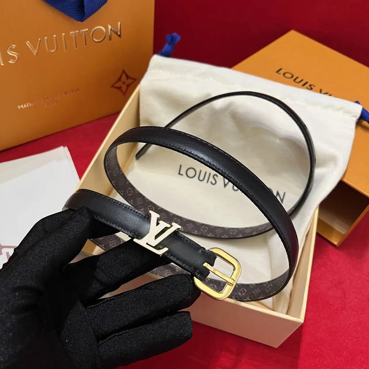 LV Black Leather Skinny Belt - Hình 3