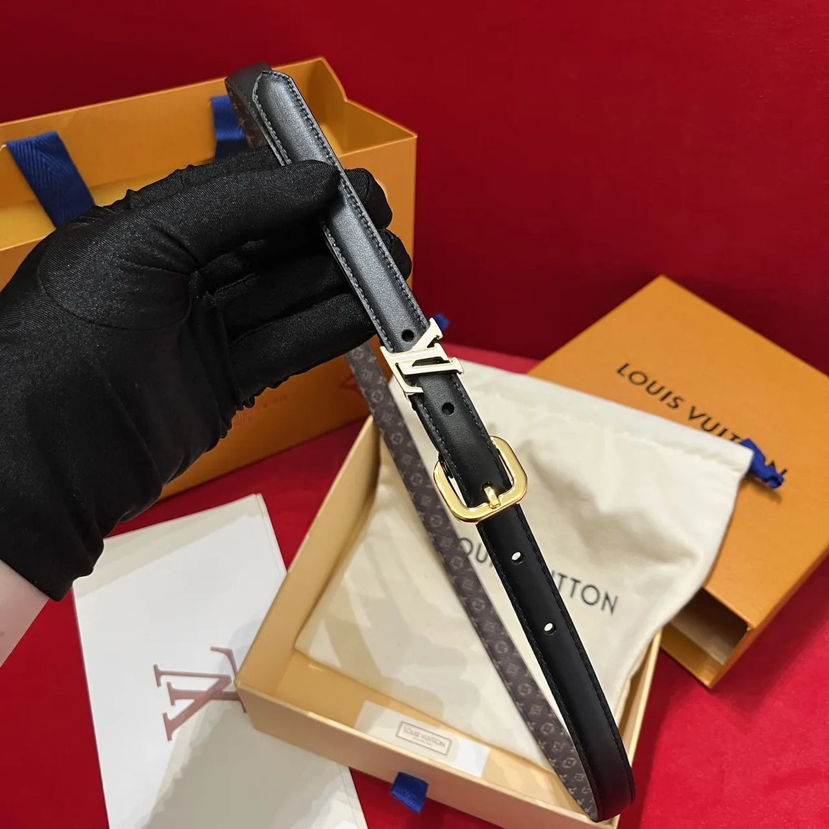 LV Black Leather Skinny Belt - Hình 9