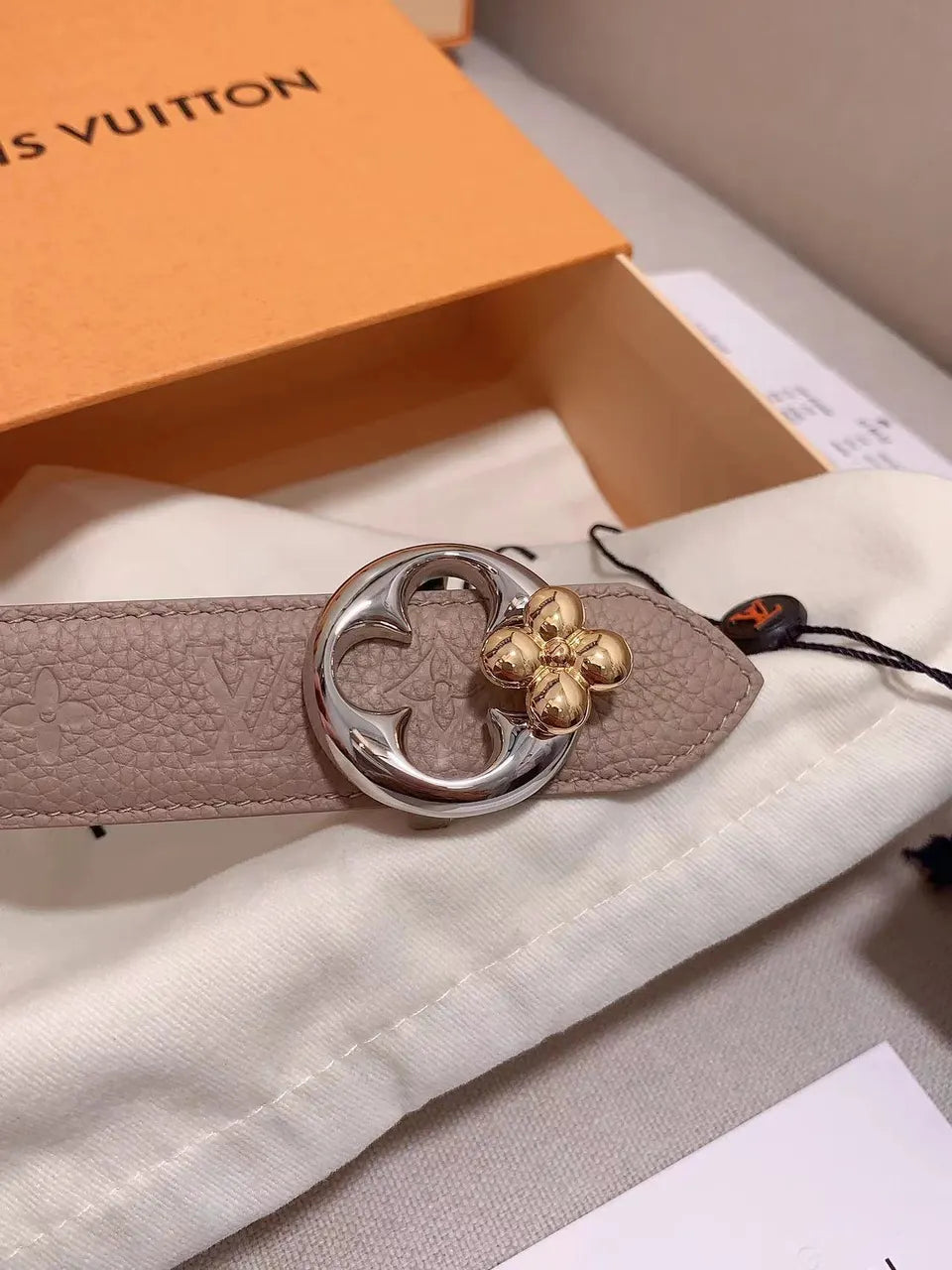 Louis Vuitton Taupe Flower Belt - Hình 2