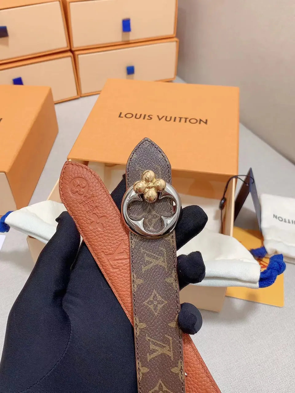 clover Louis Vuitton Tan Leather Belt - Hình 6