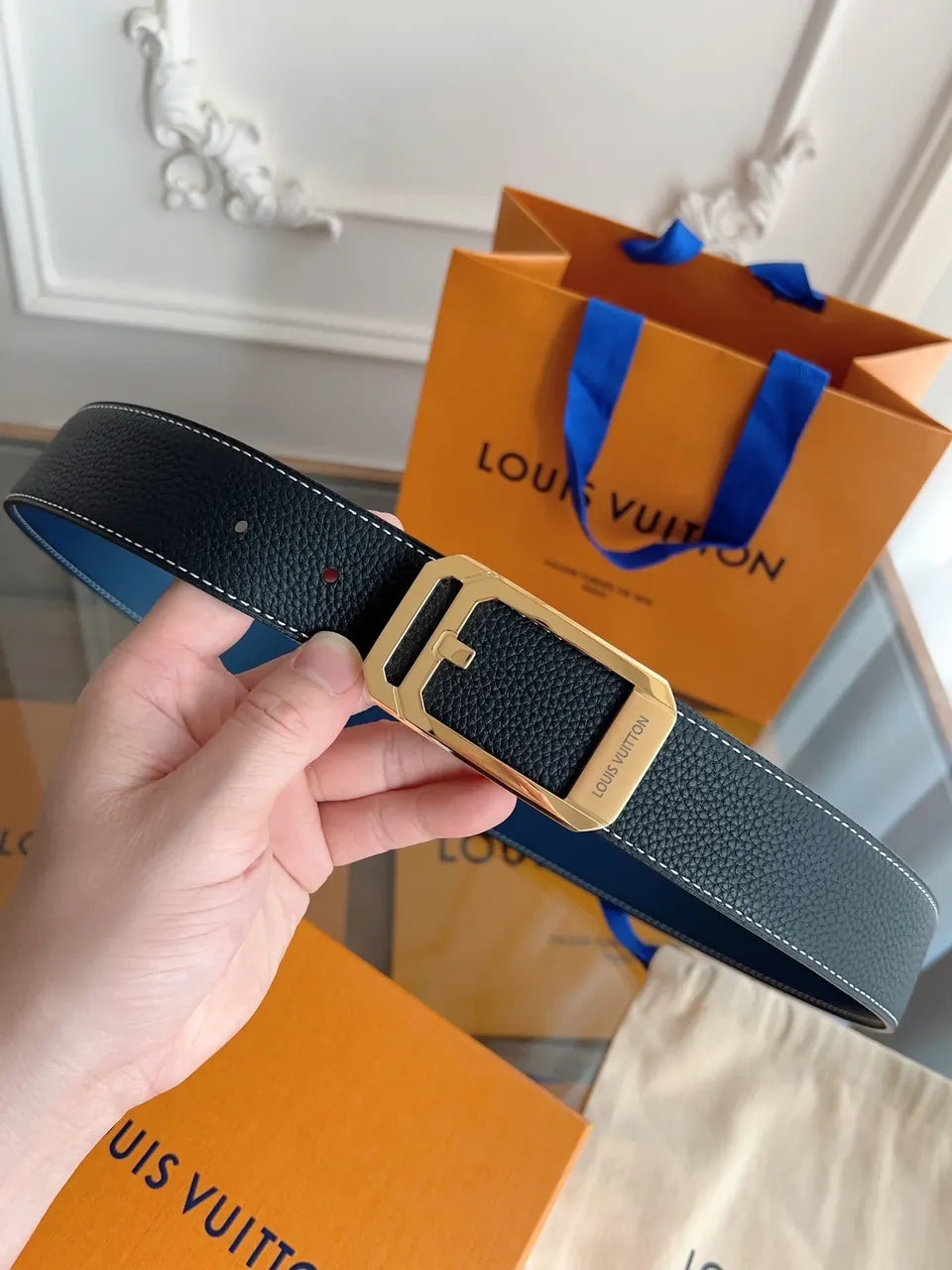 Louis Vuitton Black Leather Belt Gold Buckle - Hình 5