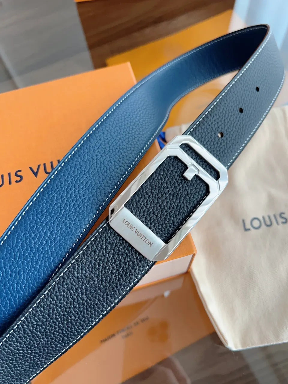 Louis Vuitton Black Belt Silver - Hình 6