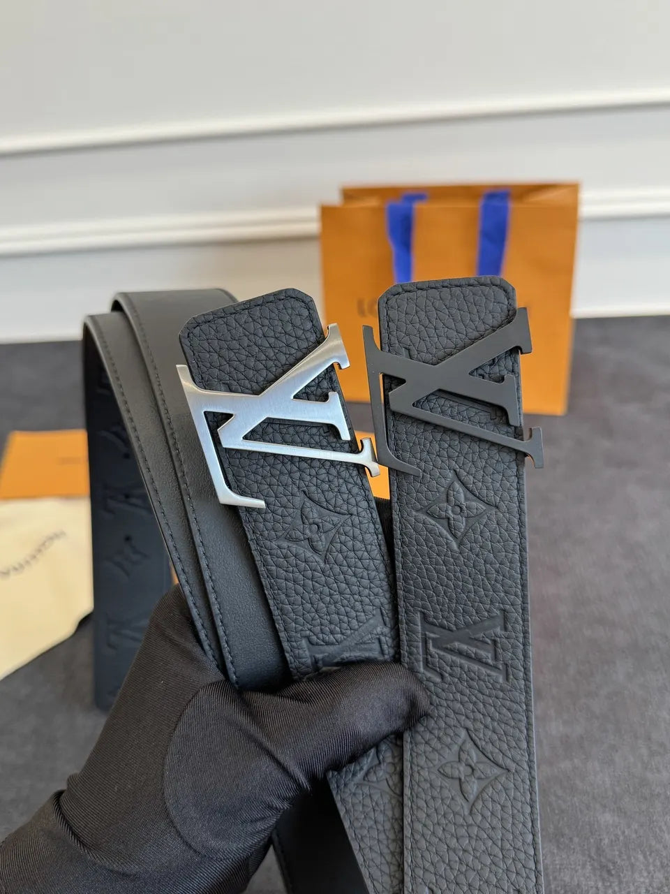 leather Louis Vuitton Embossed Belt - Hình 9