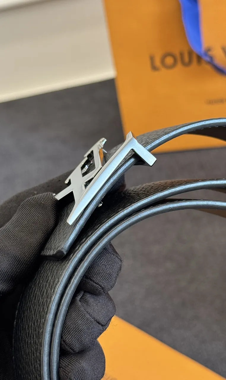 silver lv Louis Vuitton Black Leather Belt - Hình 8