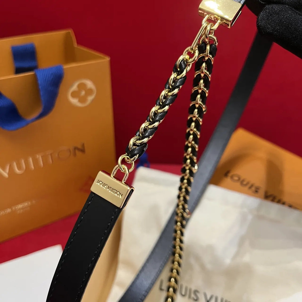 Louis Vuitton Chain Charm Belt - Hình 6