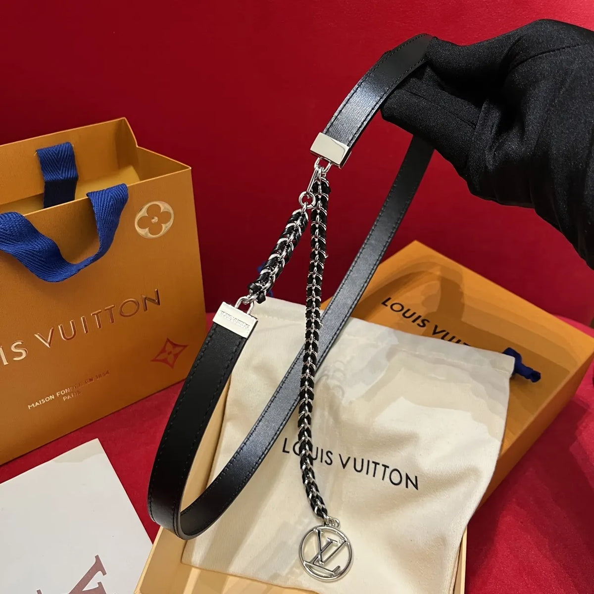 LV Black Leather Chain Belt - Hình 4