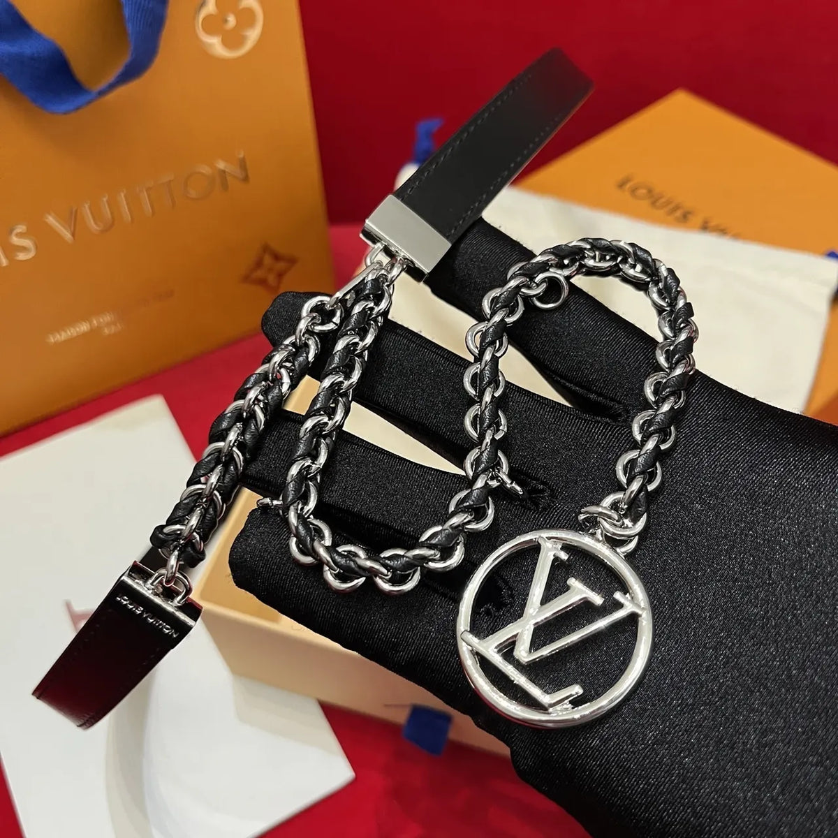 LV Black Leather Chain Belt - Hình 7