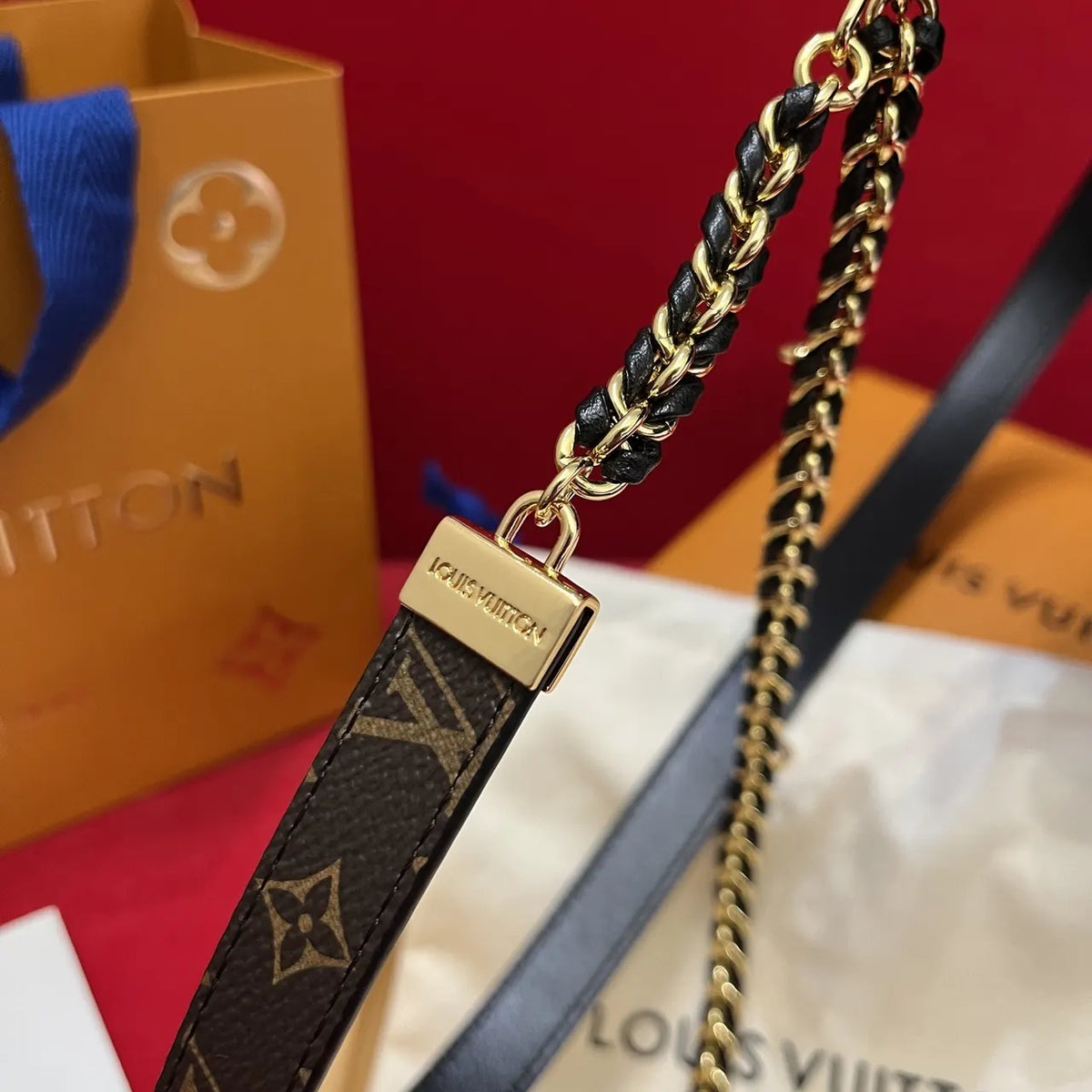 Louis Vuitton Monogram Chain Belt - Hình 7