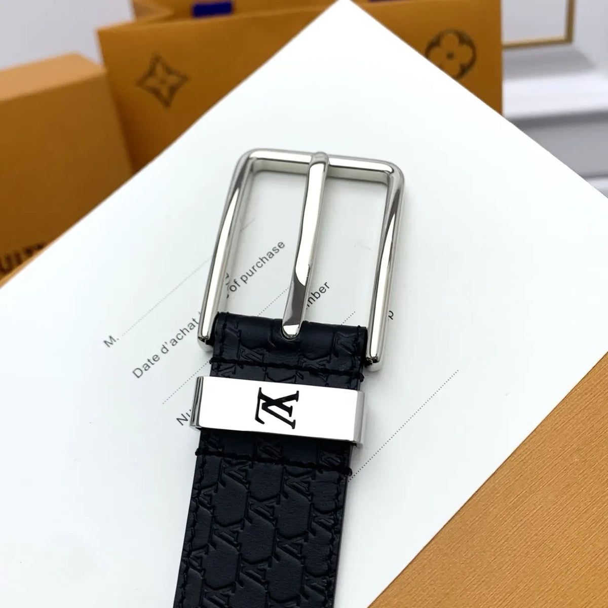 louis LV Embossed Black Leather Belt - Hình 6