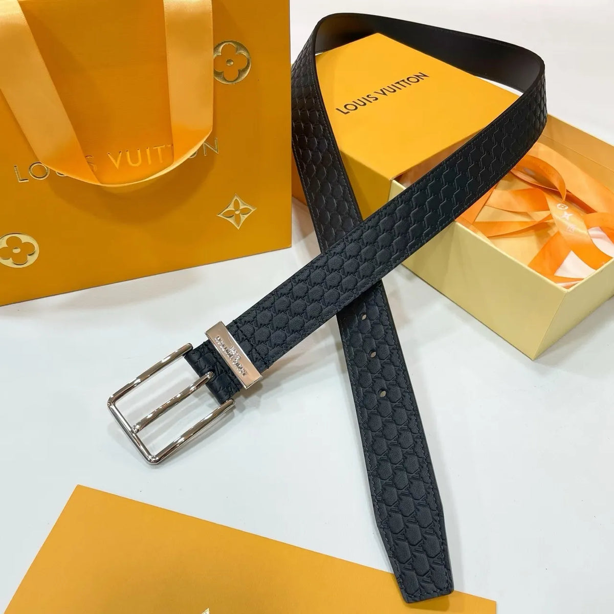 black Louis Vuitton Embossed Belt - Hình 9