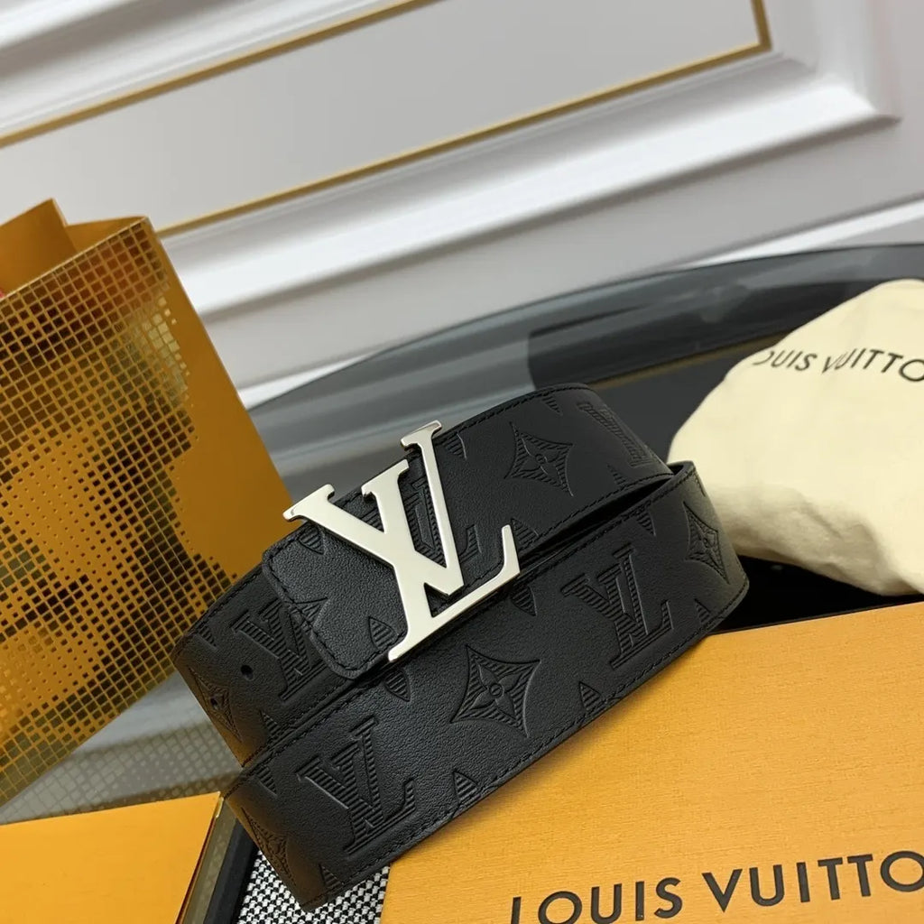 monogram Louis Vuitton Embossed Black Belt - Hình 2