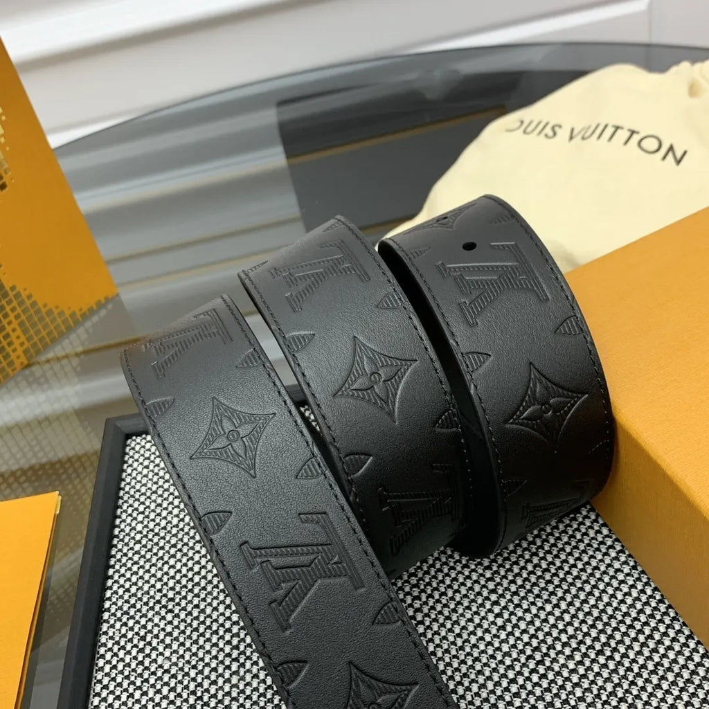 monogram Louis Vuitton Embossed Black Belt - Hình 4