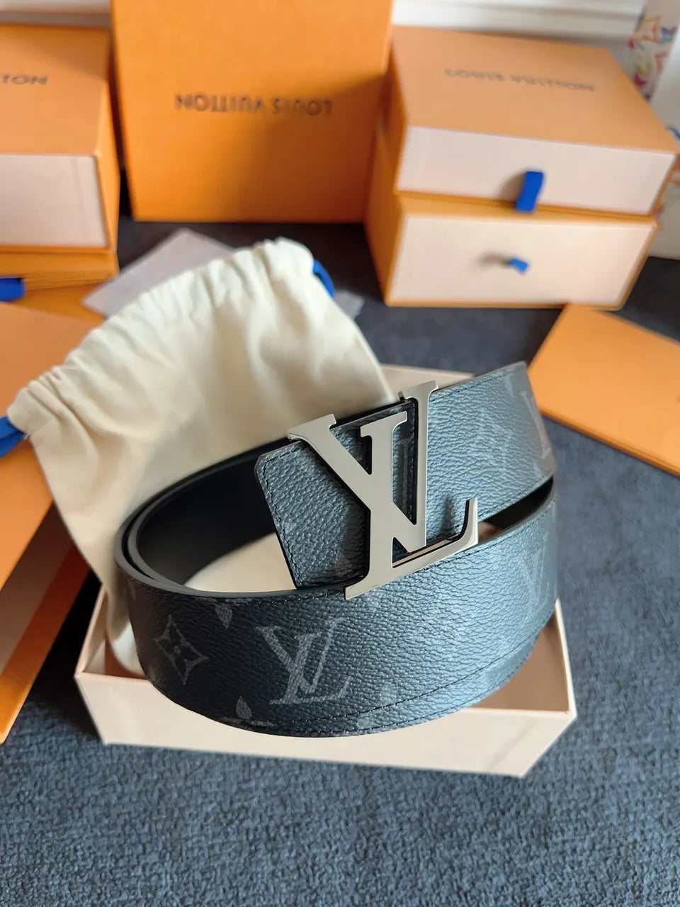 Louis Vuitton Eclipse Belt - Hình 2