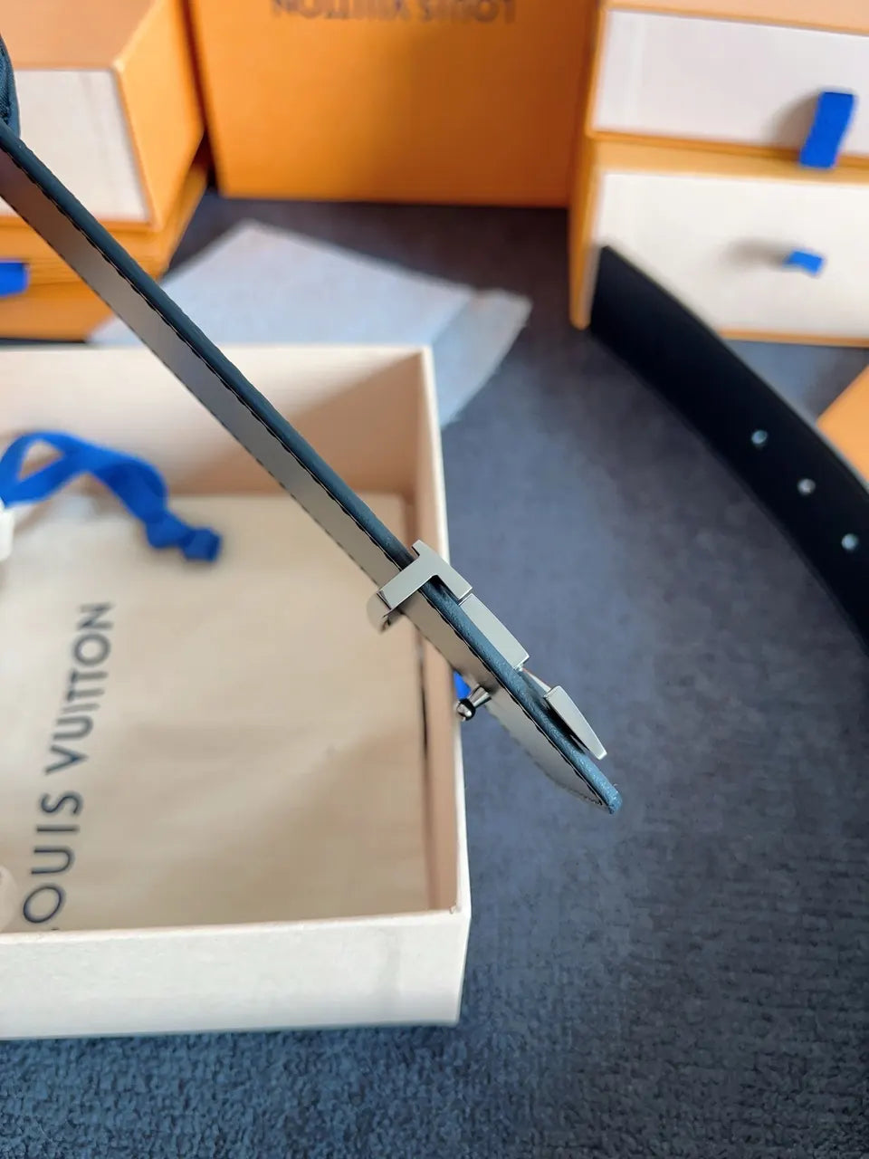 Louis Vuitton Eclipse Belt - Hình 8