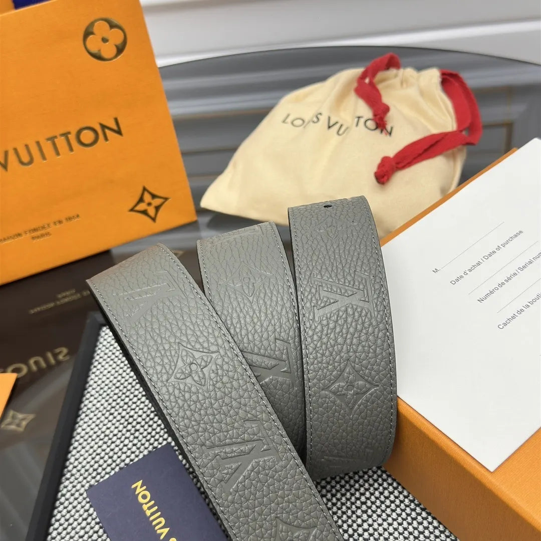 embossed Louis Vuitton Gray Leather Belt - Hình 3