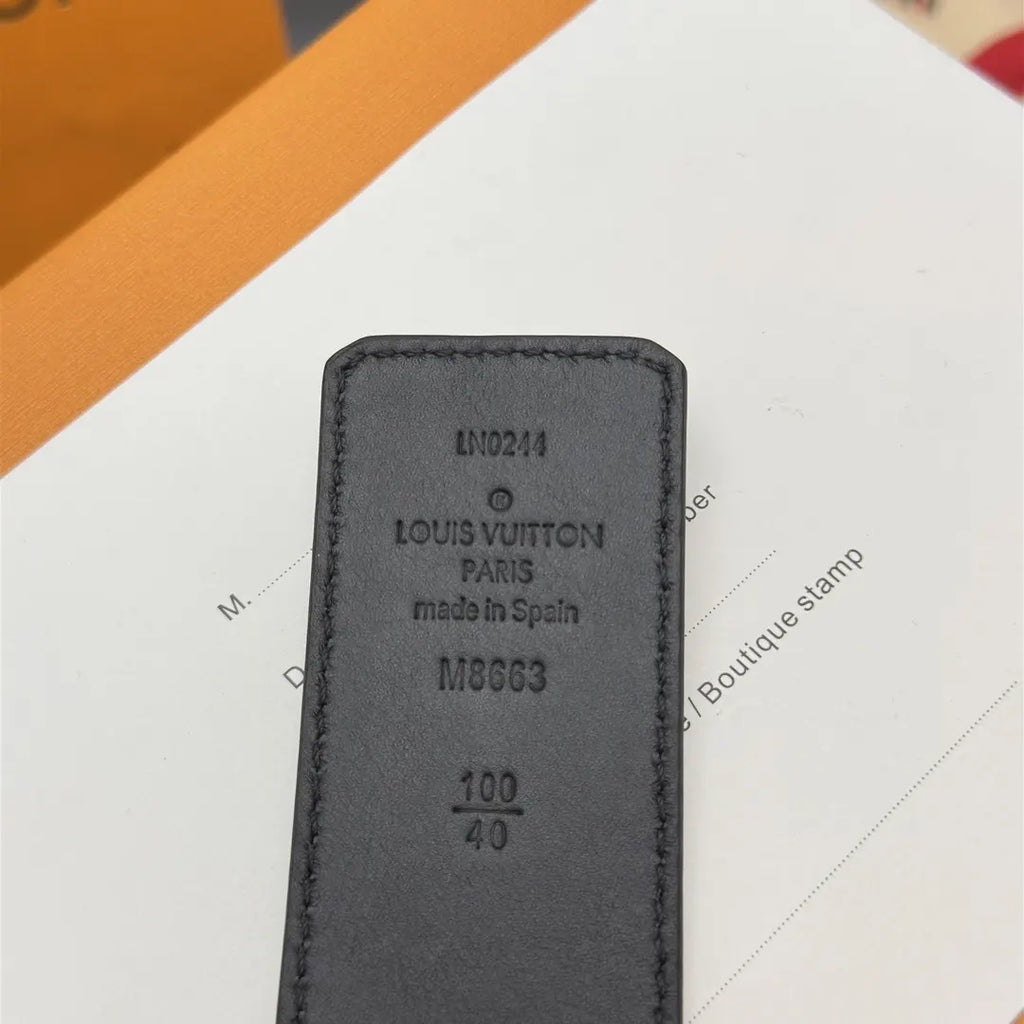 embossed Louis Vuitton Gray Leather Belt - Hình 6