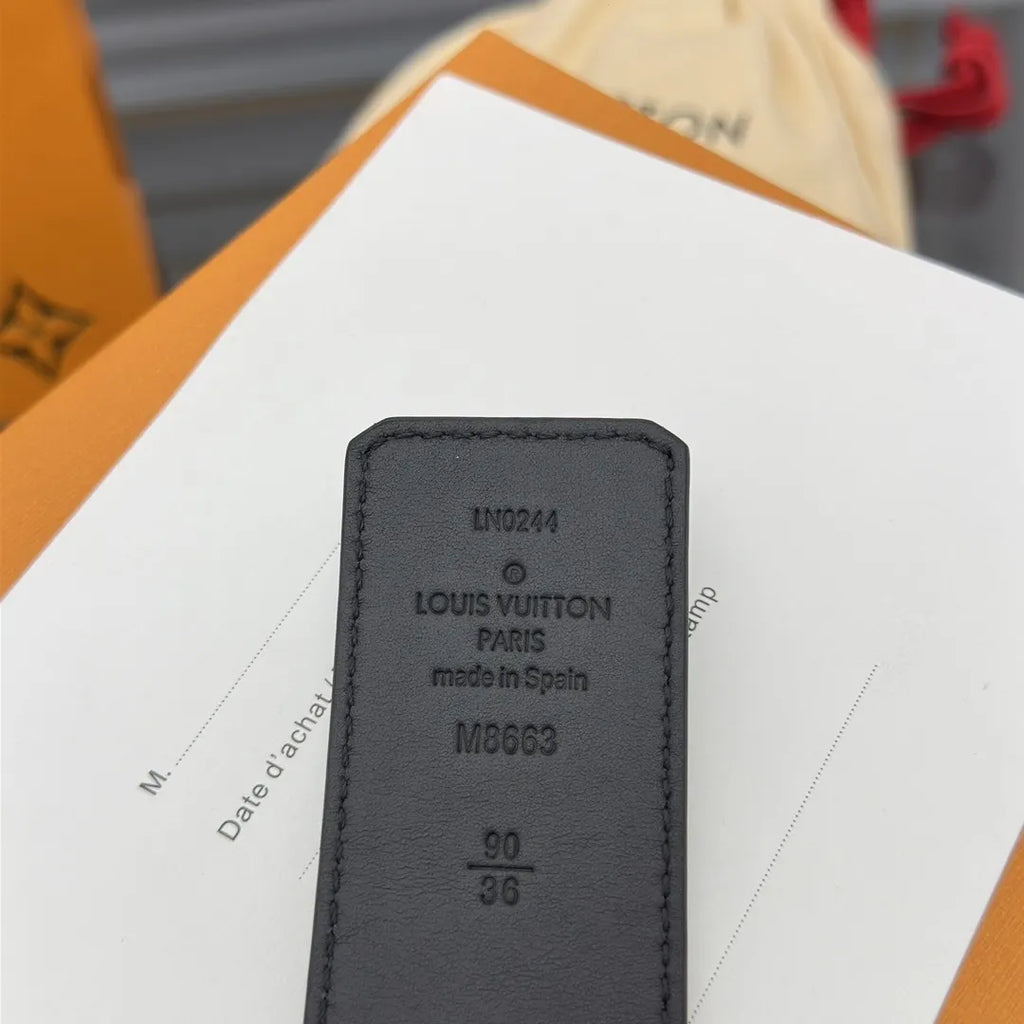 Louis Vuitton Gray Leather Belt embossed - Hình 9