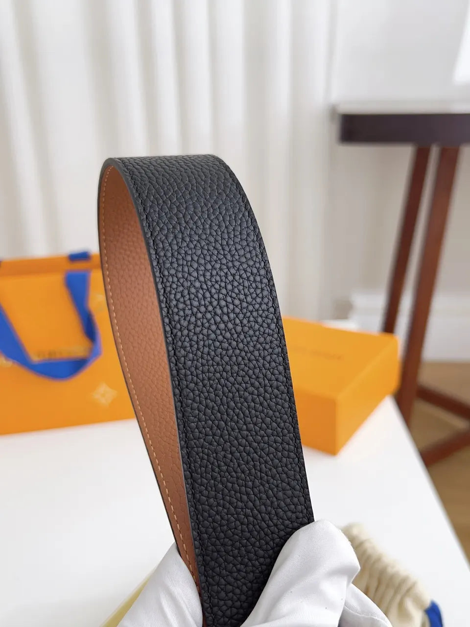 Louis Vuitton Black Belt - Hình 5