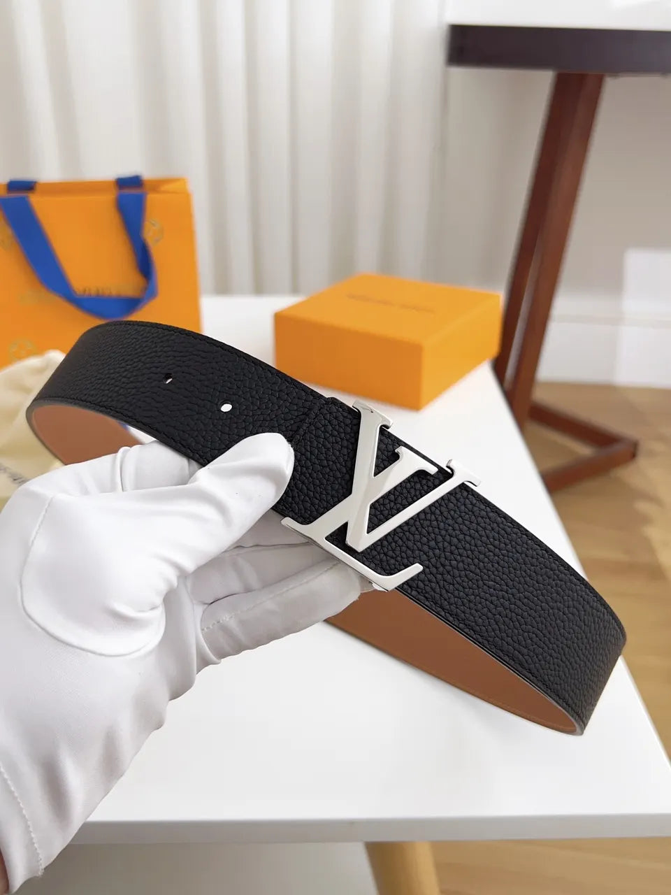 Louis Vuitton Black Belt - Hình 7