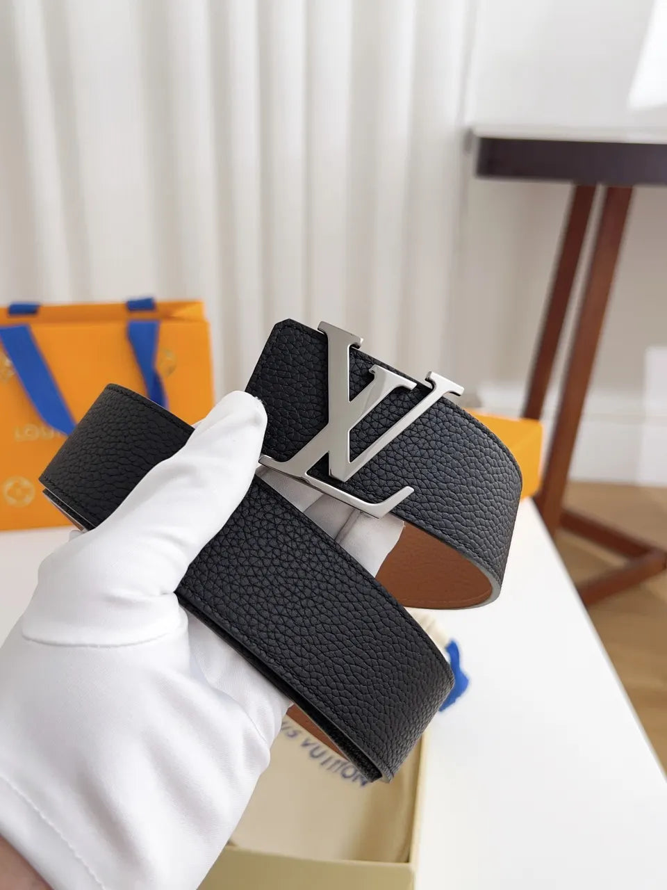 silver Louis Vuitton Black Leather Belt - Hình 2