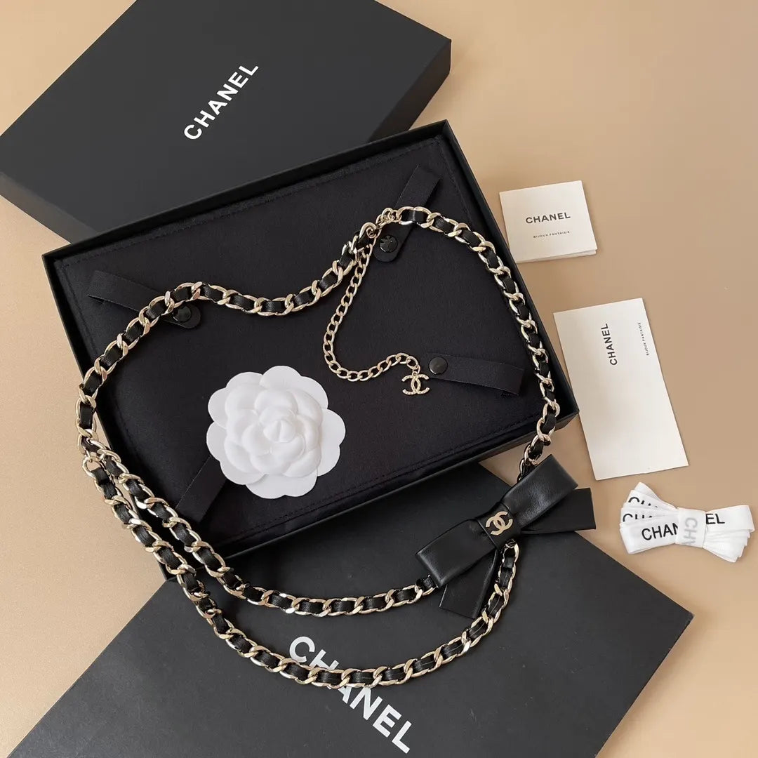Chanel Black Leather Bow Chain Belt - Hình 2