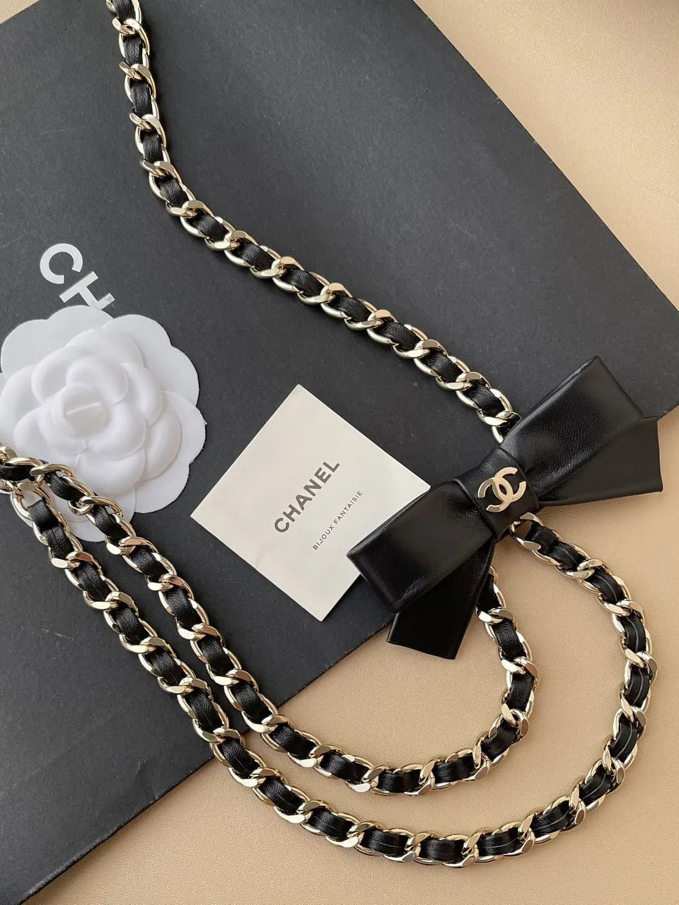 Chanel Black Leather Bow Chain Belt - Hình 5