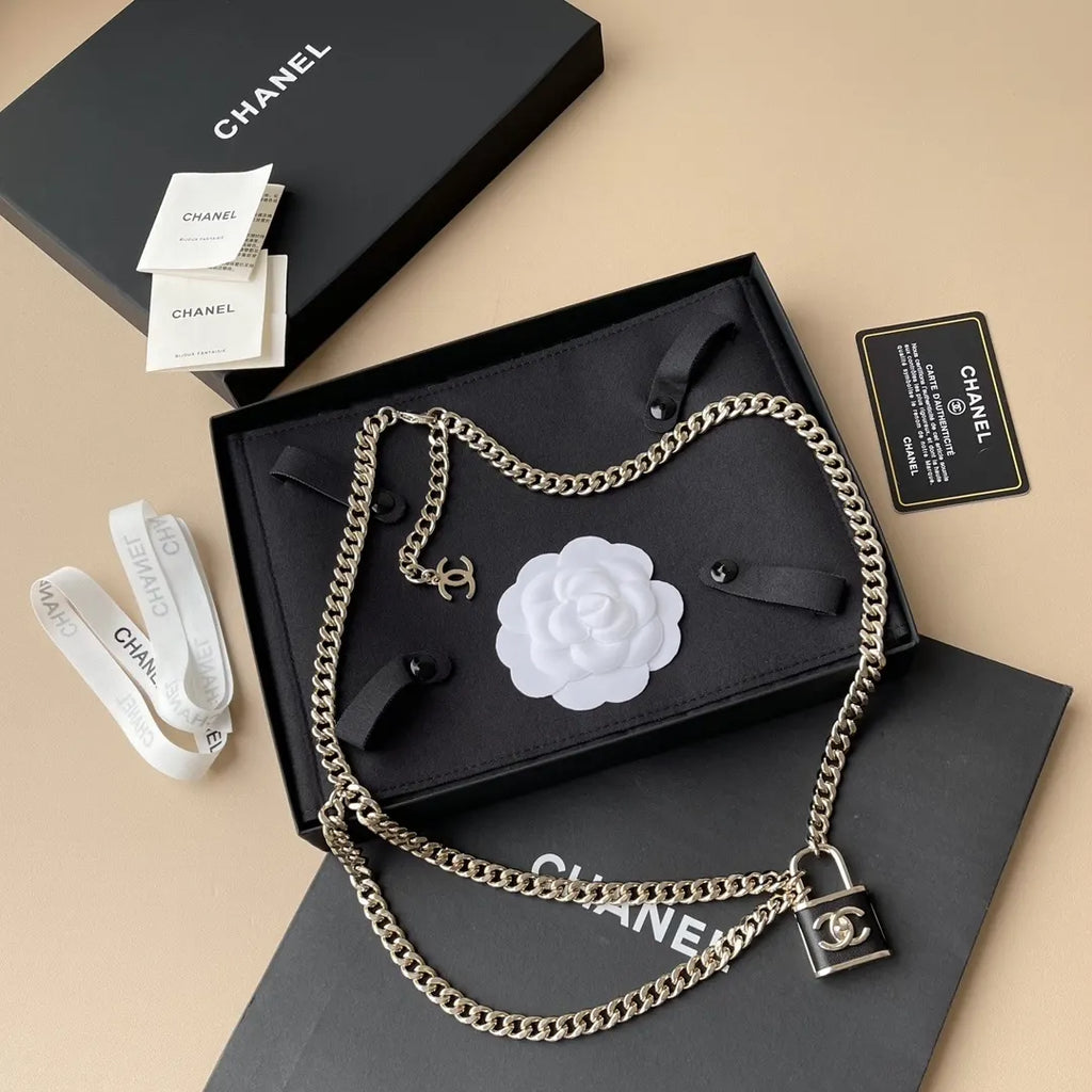 Chanel Gold Chain Belt Padlock - Hình 2
