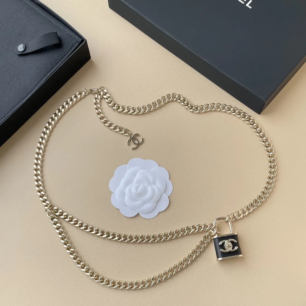 Chanel Gold Chain Belt Padlock - Hình 3
