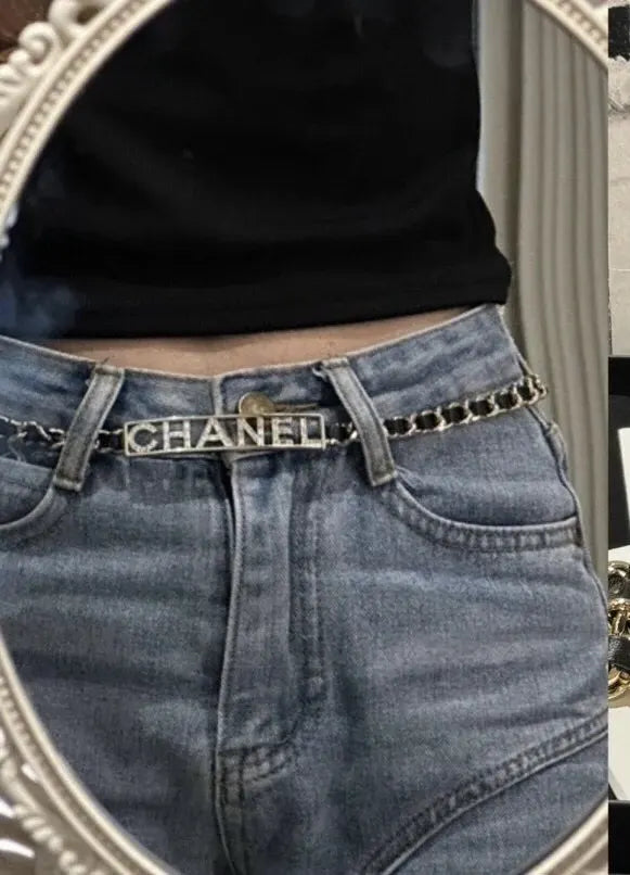 Chanel Black Tweed Dress Gold Chain Belt - Hình 9
