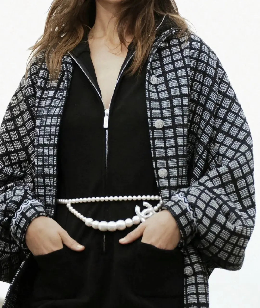 Chanel White Pearl Chain Belt - Hình 4