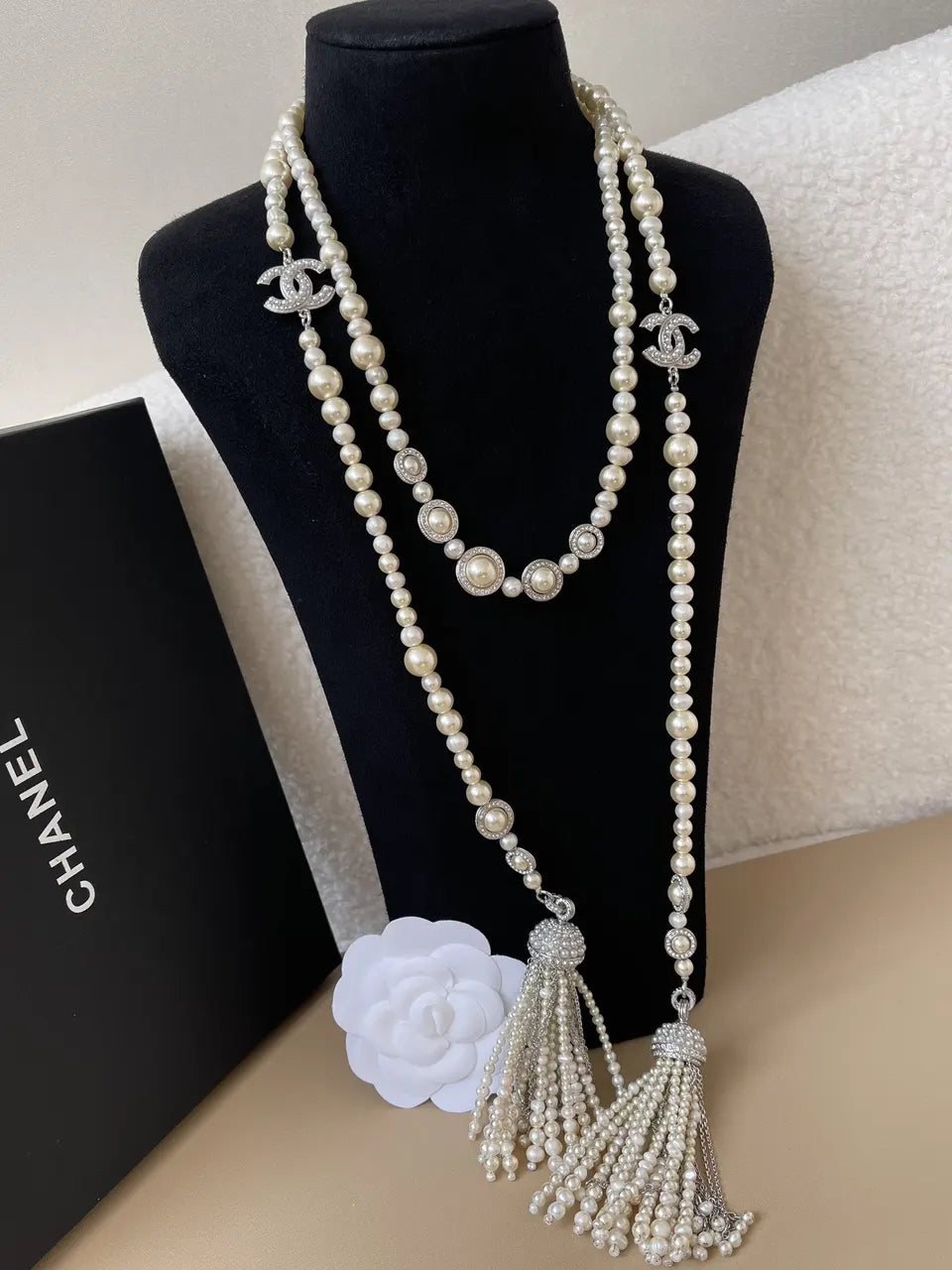 Chanel Pearl Tassel Belt - Hình 4