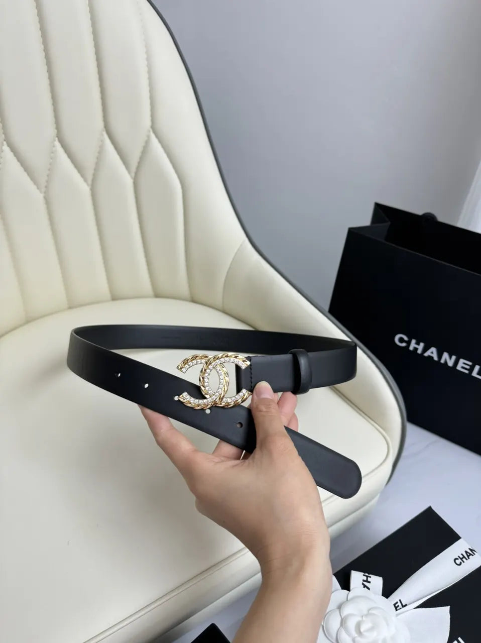 leather buckle Chanel Crystal CC Black Belt - Hình 4