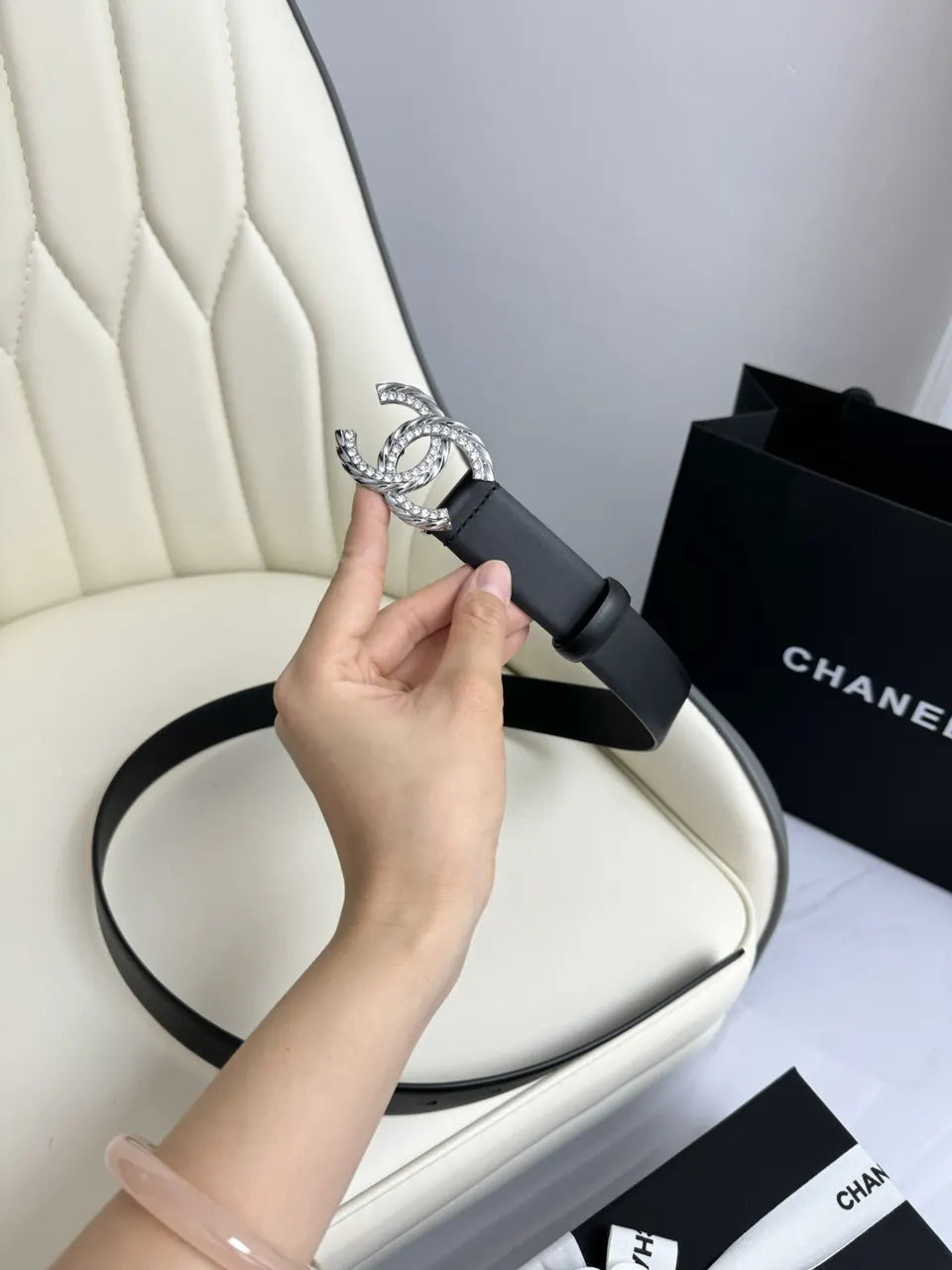 Chanel Black Leather Belt Silver Crystal - Hình 4