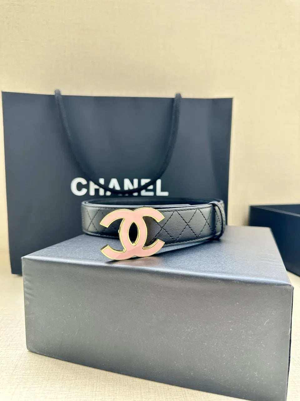 Chanel Black Quilted Belt Pink - Hình 3