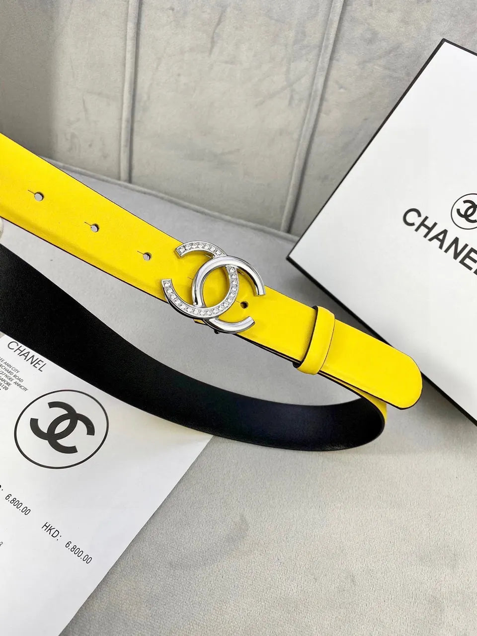 silver crystal Chanel Yellow Leather Belt - Hình 4