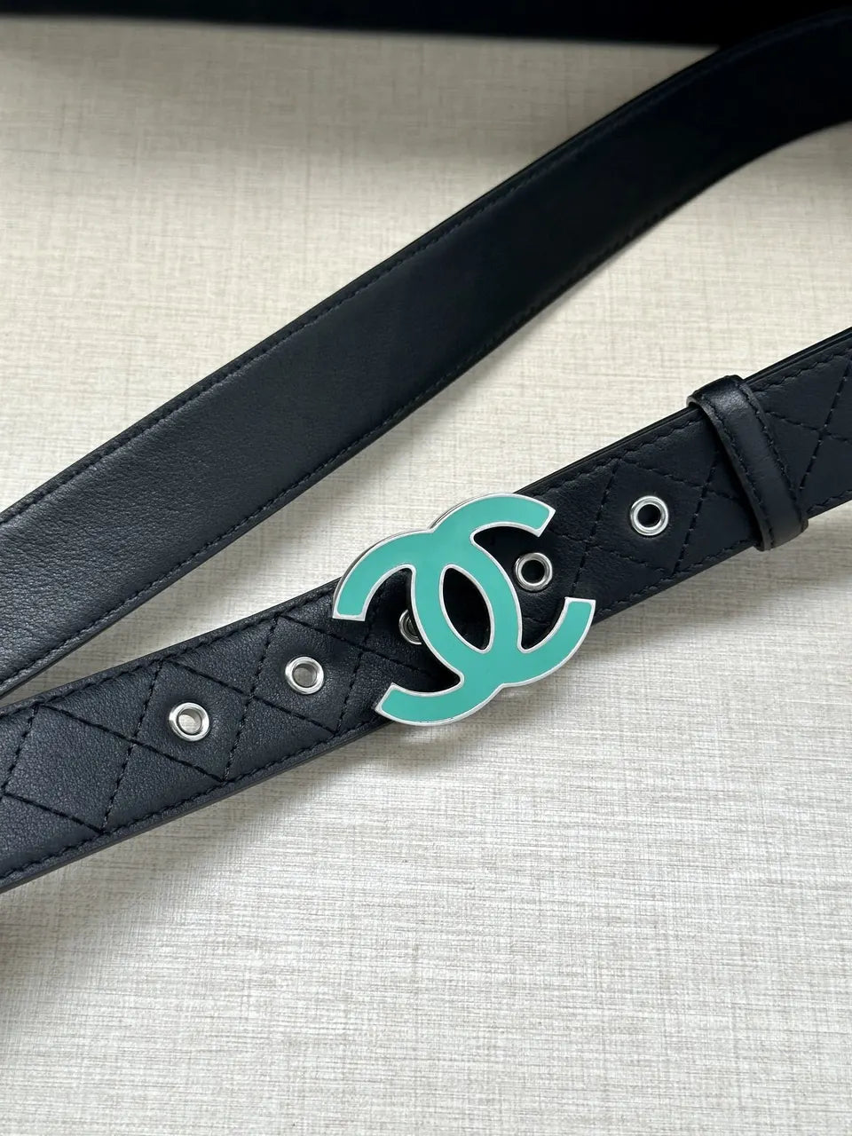 turquoise Chanel Black Quilted Belt - Hình 7