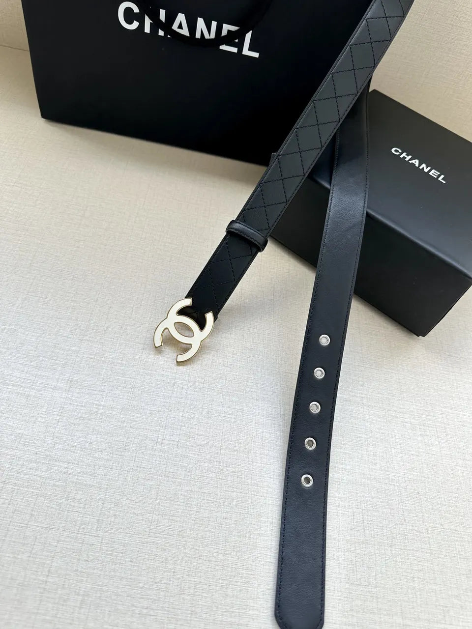Chanel Quilted Black Leather Belt silver - Hình 8